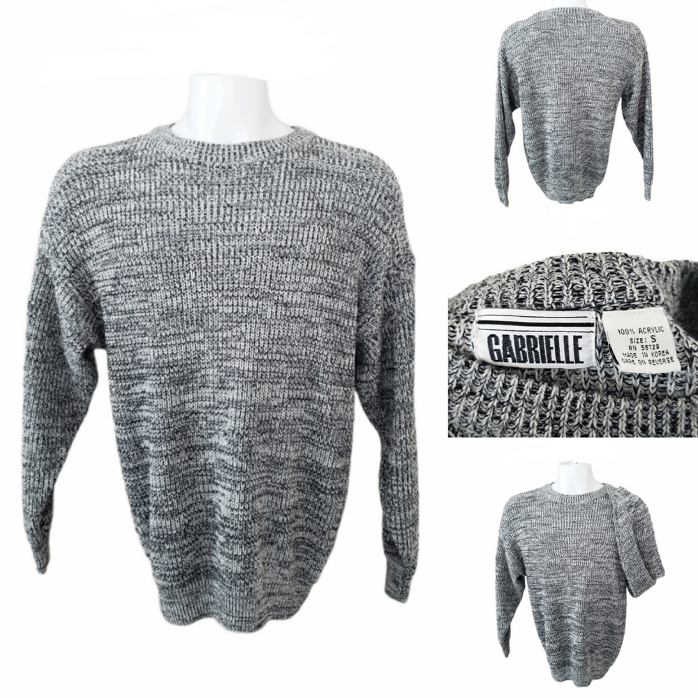 Vintage Gabrielle Black and White Crewneck Sweater